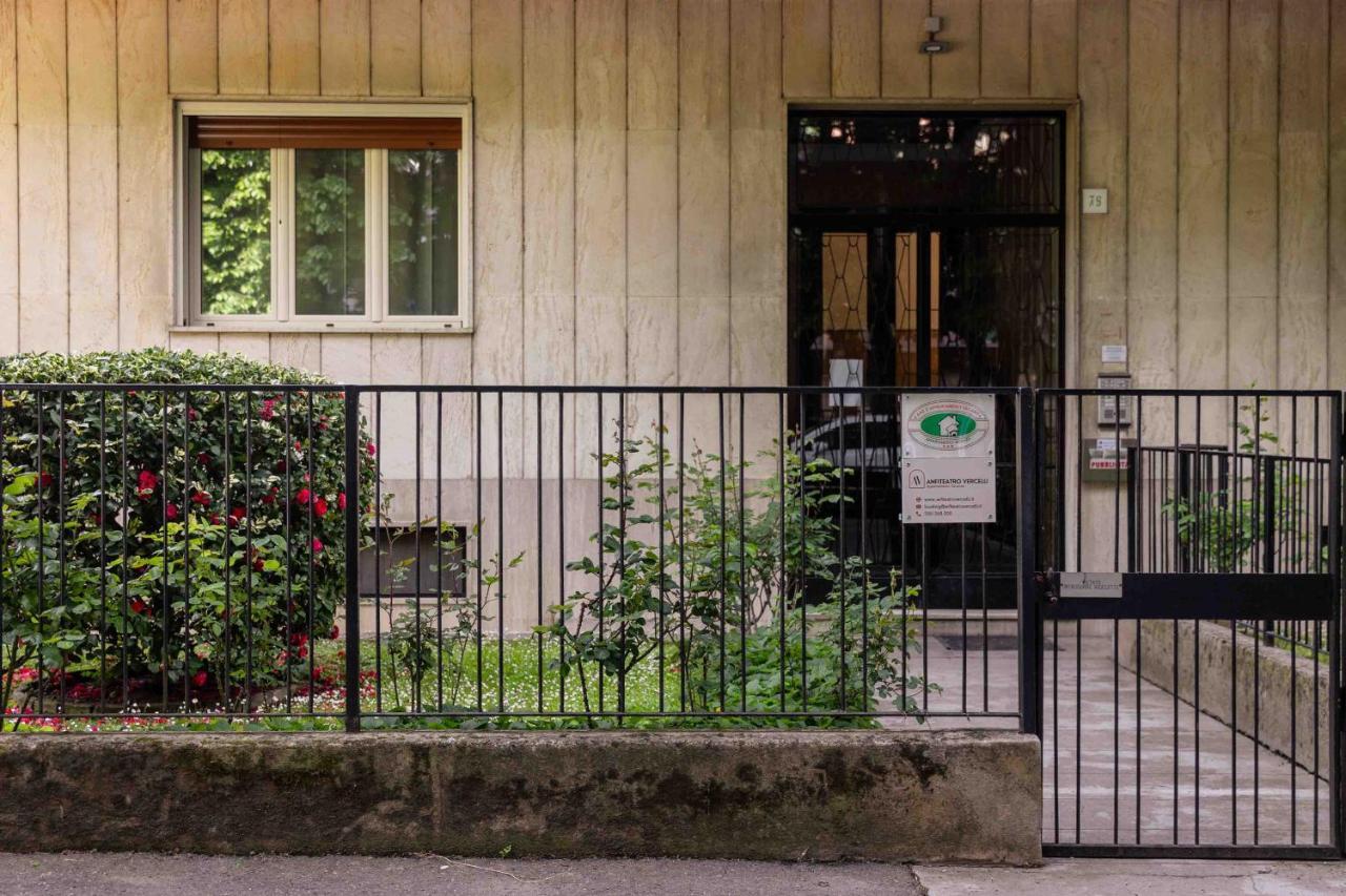 Ferienwohnung L'Anfiteatro Vercelli Exterior foto
