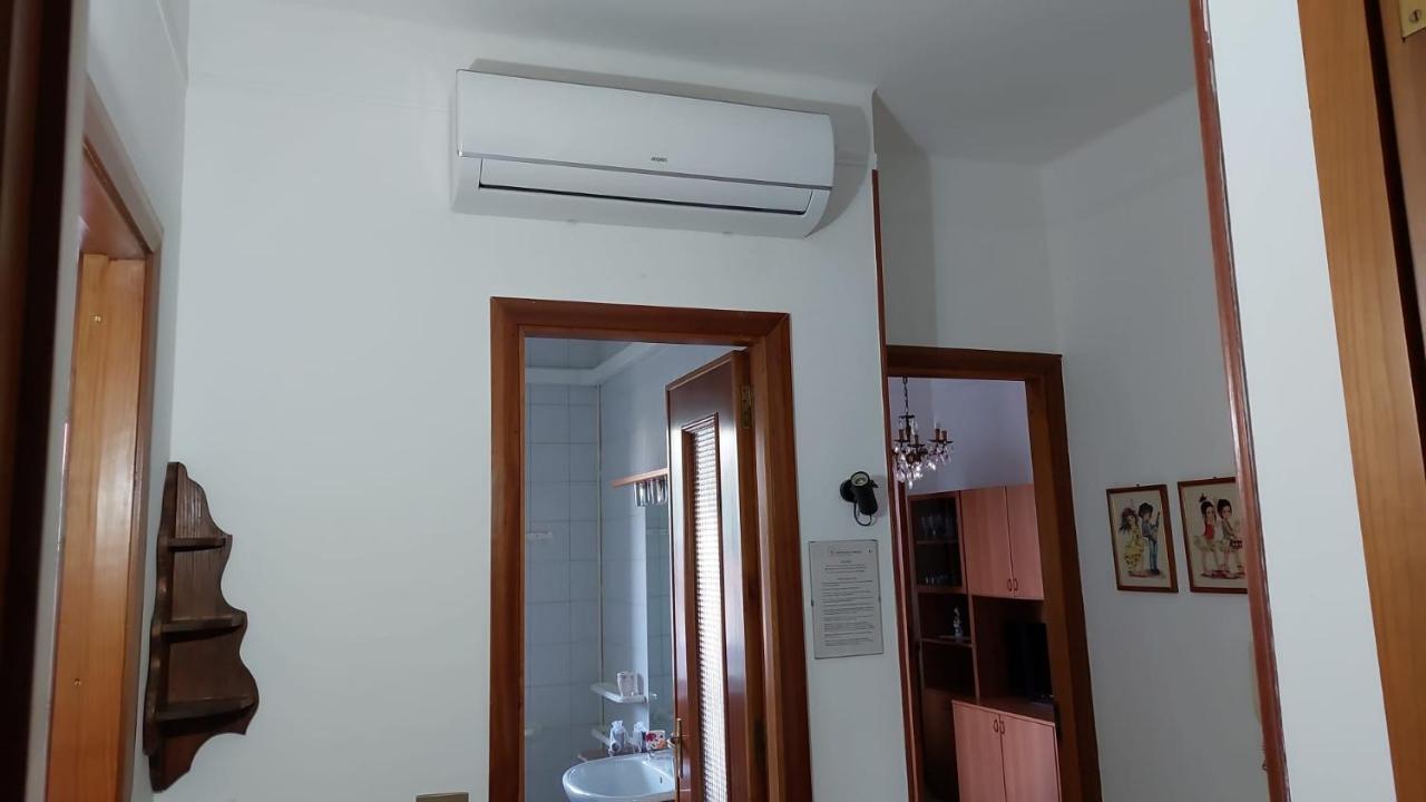 Ferienwohnung L'Anfiteatro Vercelli Exterior foto